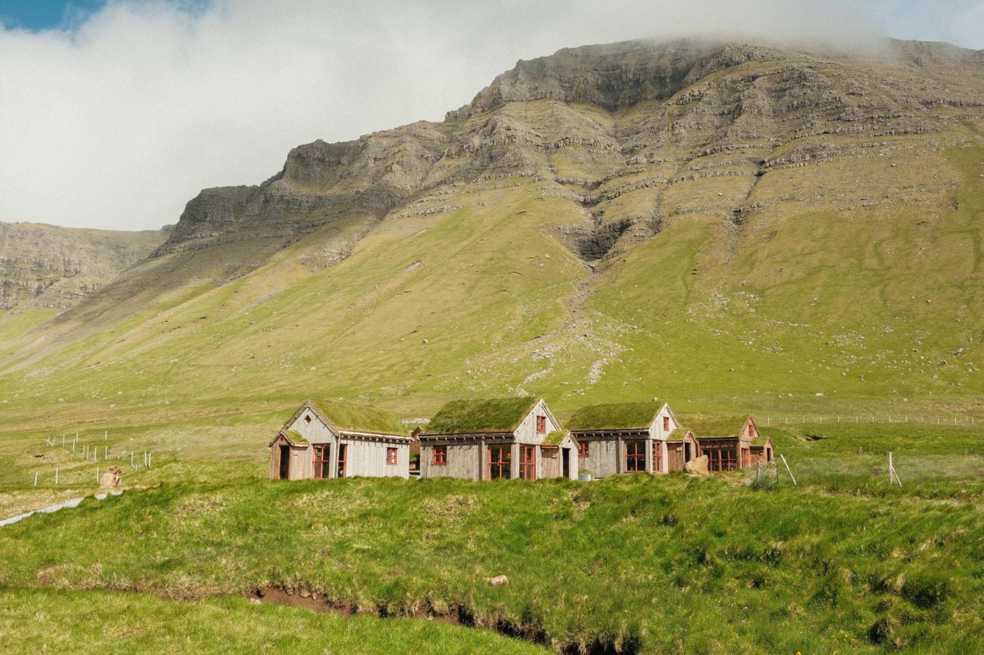 Múlafossur Cottage No 1 by Famous Waterfall in Gásadalur Esterno foto