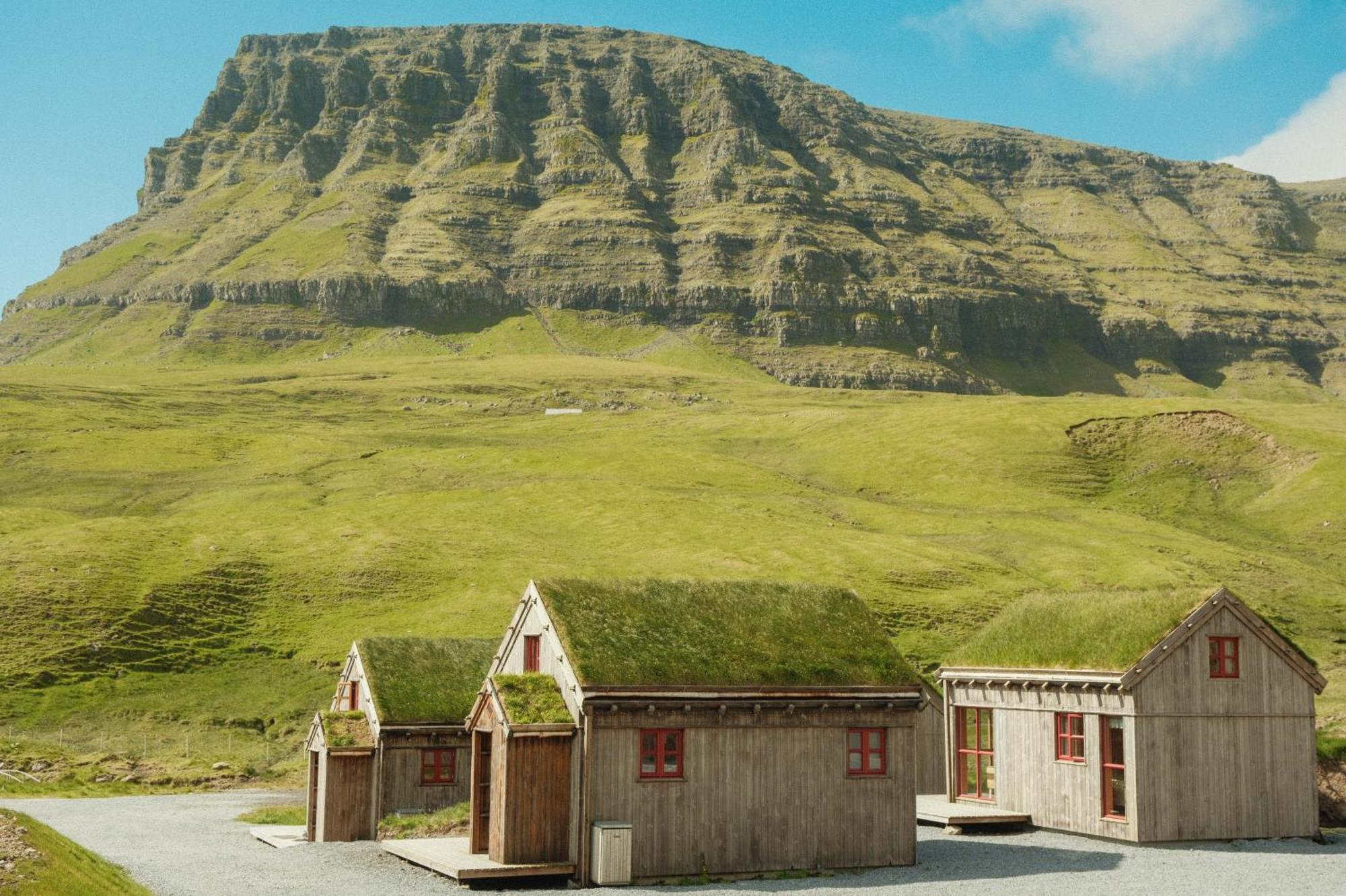 Múlafossur Cottage No 1 by Famous Waterfall in Gásadalur Esterno foto